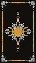 Cargar imagen en el visor de la galería, Animales Místicos Oráculo | Anastasia Catris